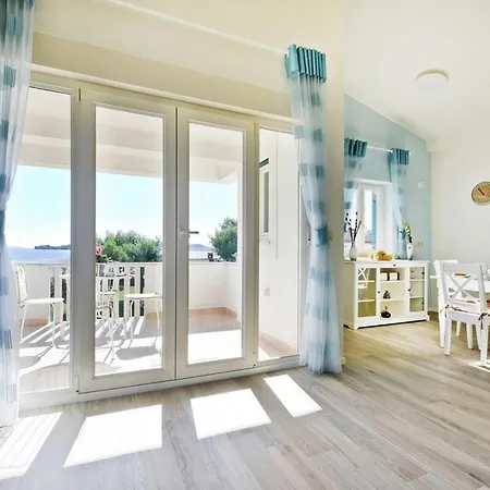 One Poljana (Ugljan)